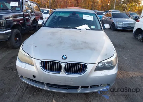 2006 BMW 530Xi из США, поврежденный, VIN WBANF73596CG68679